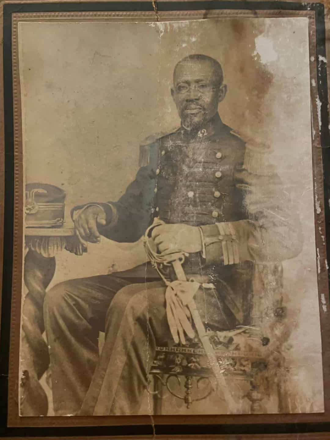 Original photo 11 before restoration