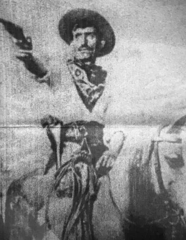Original photo 16 before restoration